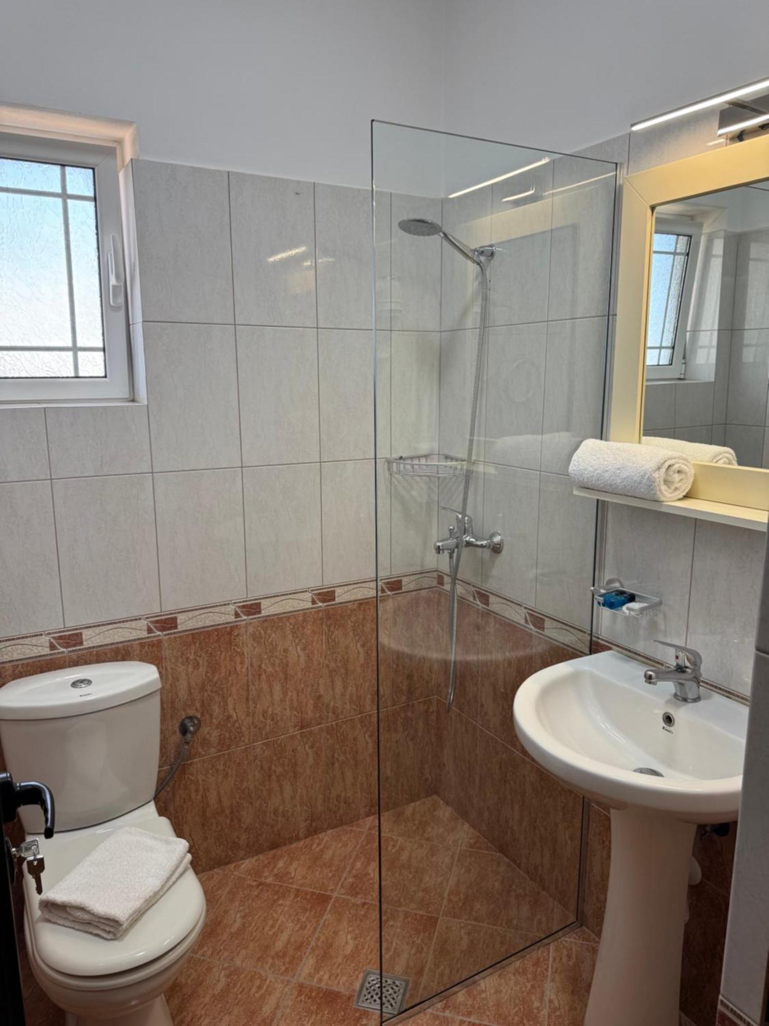 Villa Bushi Ksamil Esterno foto