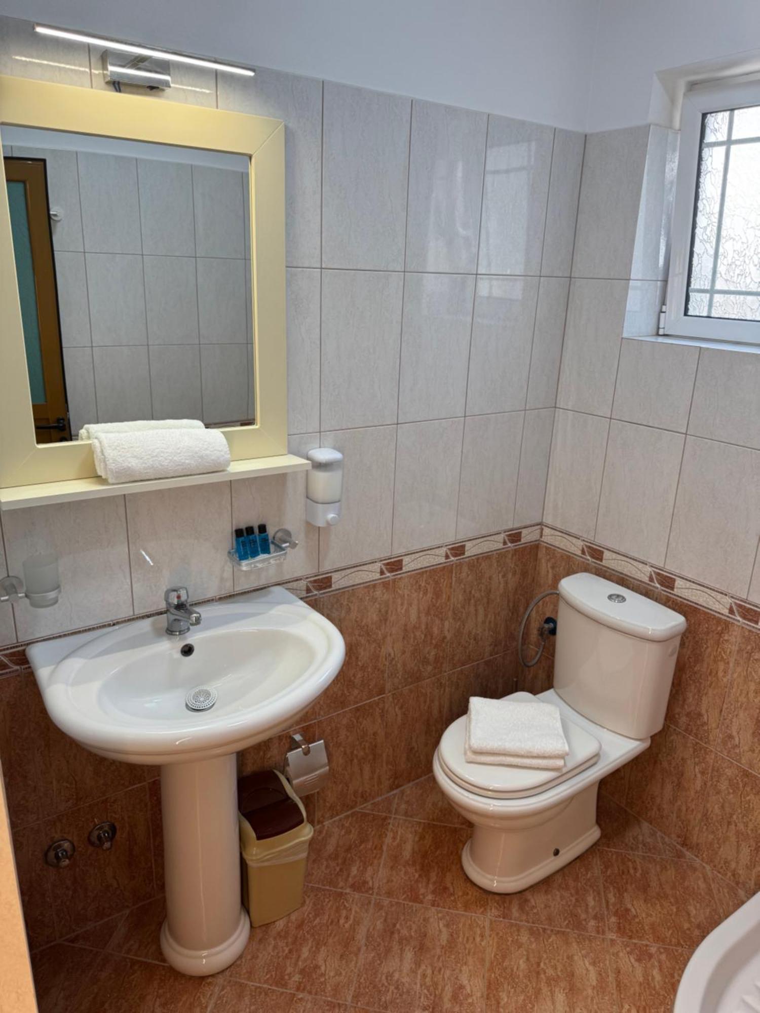 Villa Bushi Ksamil Esterno foto