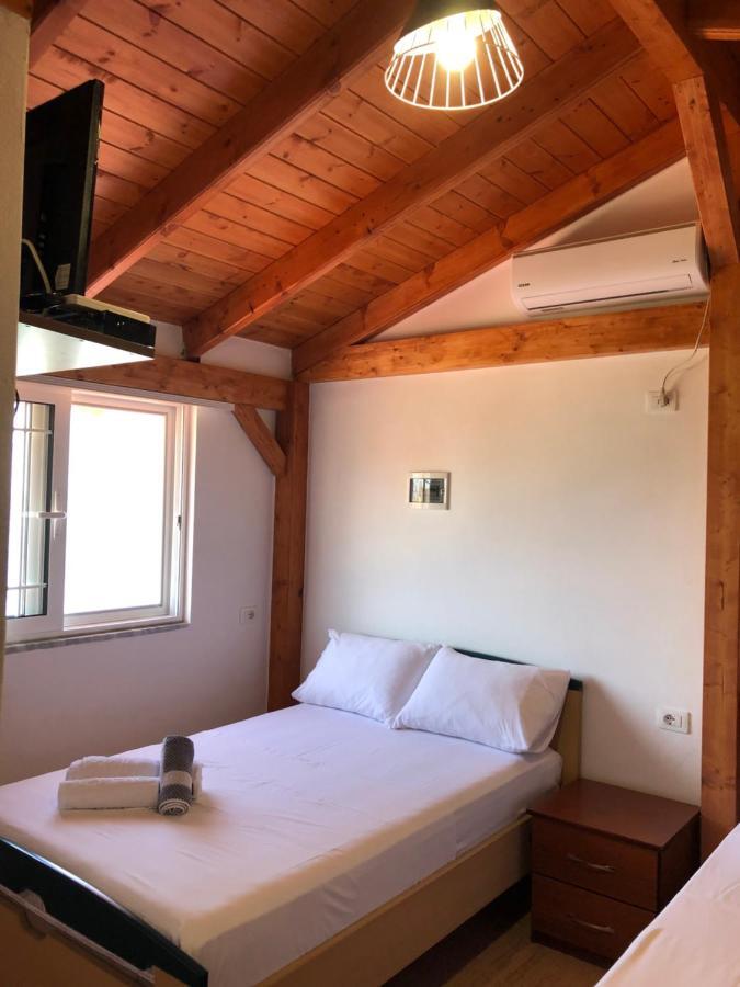 Villa Bushi Ksamil Esterno foto